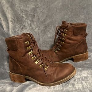 Lucky Brand brown leather lace up combat Moto boots